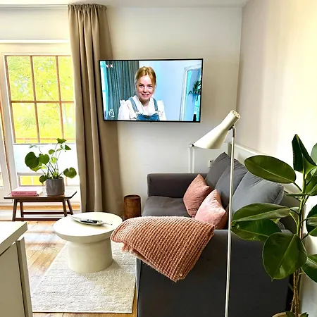 アパート Happy Place Mit Sonnen-balkon Und Stellplatz Nur 400 M Zum シャルボイツ